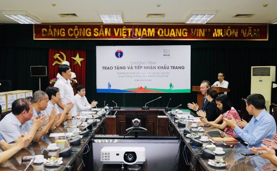 Nestlé Việt Nam ủng hộ Bộ Y tế 88.000 khẩu trang cho hoạt động chống dịch bệnh COVID-19